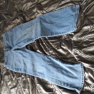 High rised relaxed fit straight leg jeans